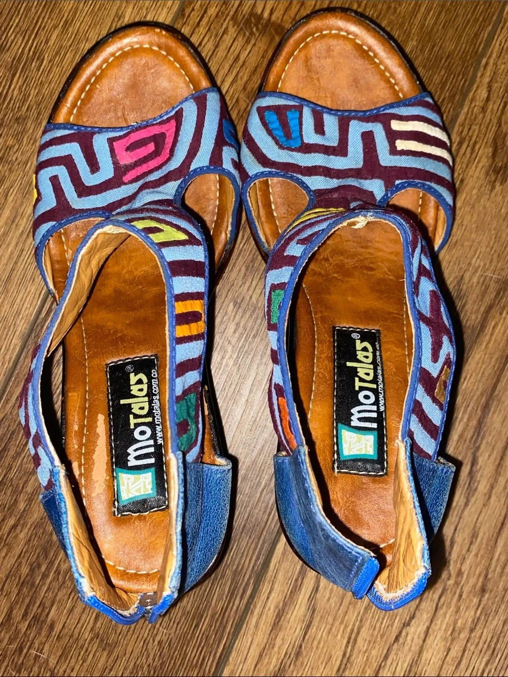 MoTalas Mola Art Wedge Sandals Geometric Zip Back Size 39 / 8.5